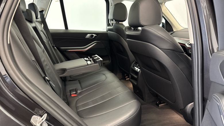 BMW X5 xDrive45e xLine 5dr Auto Estate